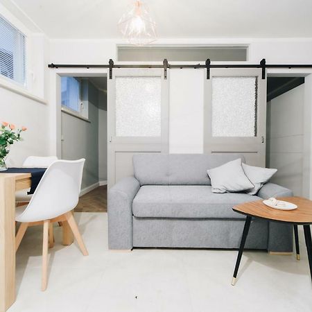 M6 Main Square Stylish One Bedroom Krakow Exterior photo