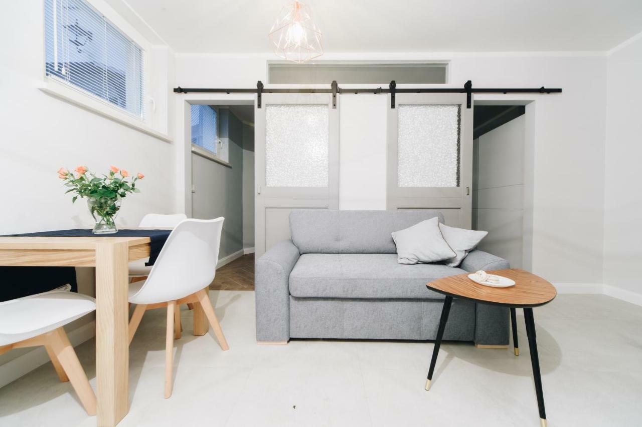 M6 Main Square Stylish One Bedroom Krakow Exterior photo